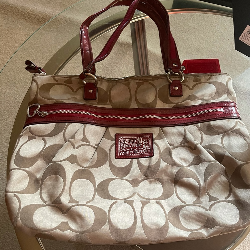 Handbag